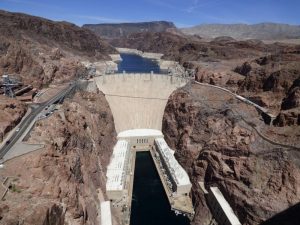 Hoover Dam lig in de omgeving van Las Vegas